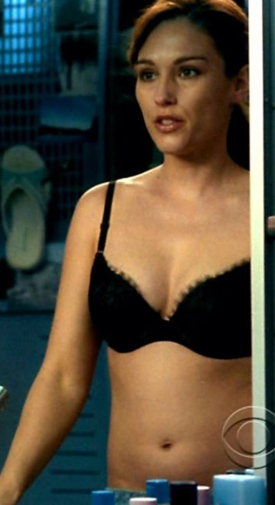 Amy Jo Johnson Has Always Been A Beautiful Goddess What A Classic CumTarget 🥵🤤🥵 #9OnibdES